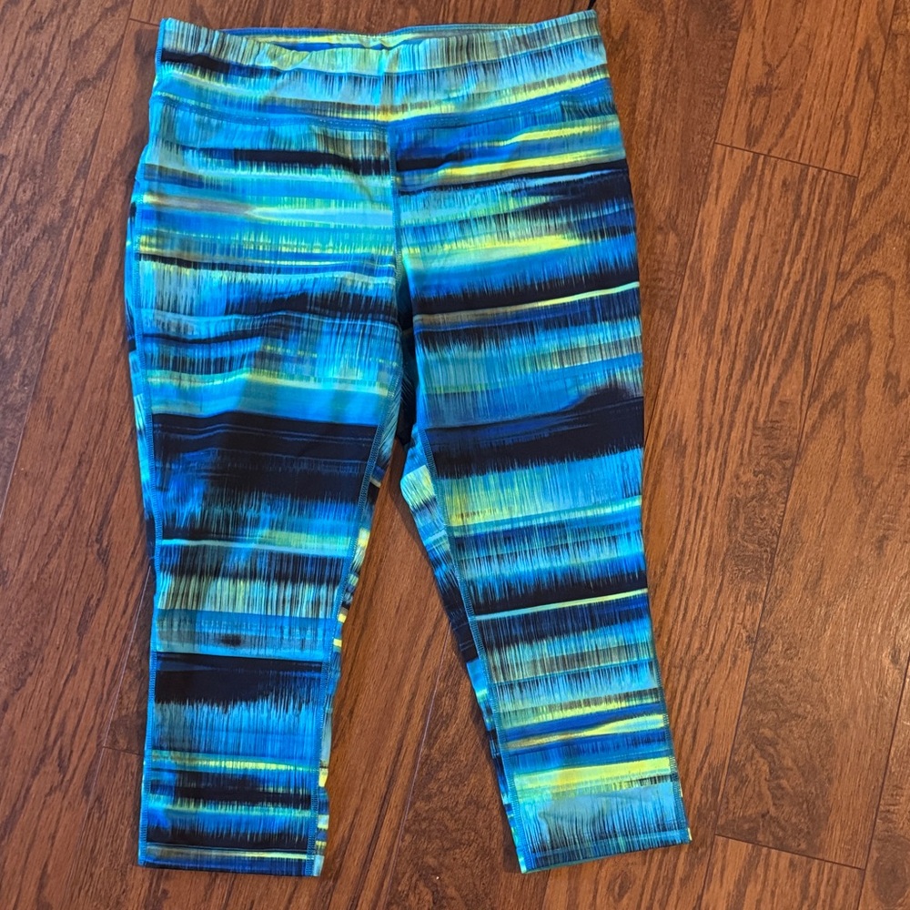 Xersion Blue and Yellow Striped Capris